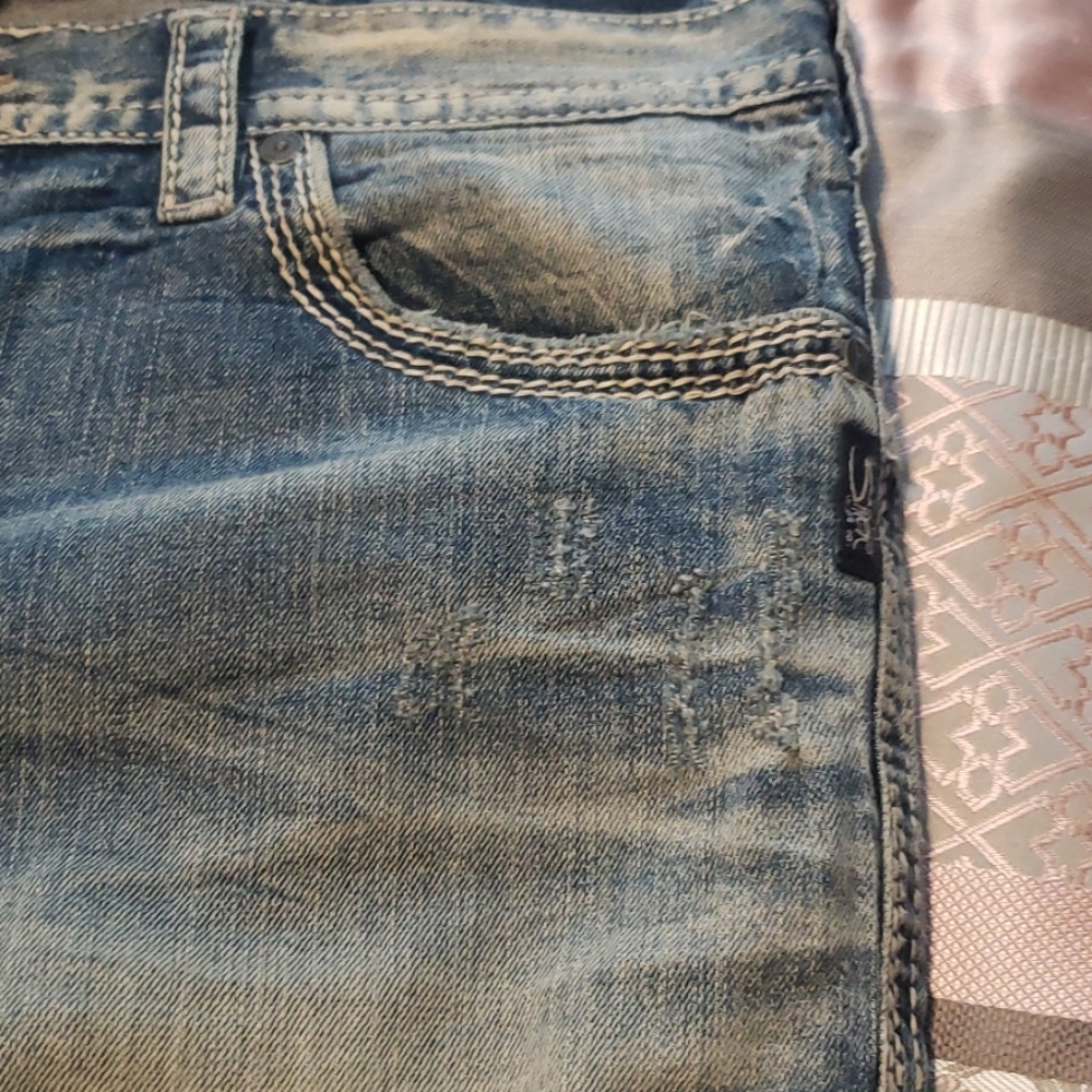Jeans - Picture 5 of 6
